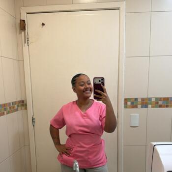 Babysitter in Campo Grande (Rio de Janeiro): Sarah