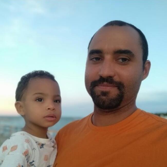 Emprego de babá em Maceió: Jean