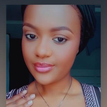 Babysitter in Mombasa: Jamila