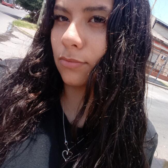 Niñera en Morón: Keila