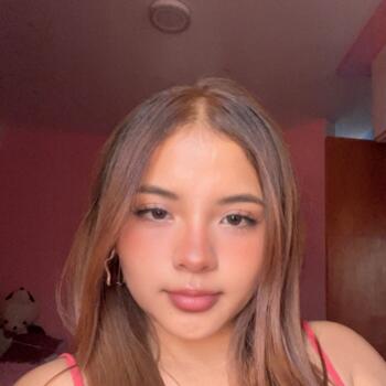 Babysitter Ate: Estefany