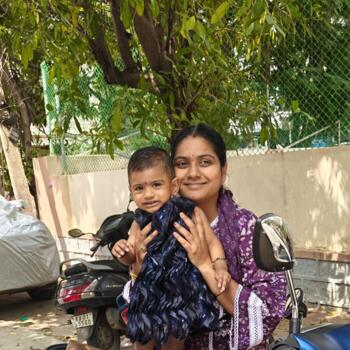 हैदराबाद में आया की नौकरी: बेबीसिटिंग से जुड़े काम Sree