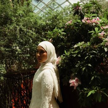 Pengasuh di Singapore Island: Nur