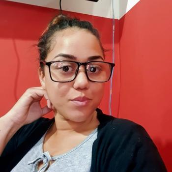 Babysitter in Praia Grande: Fernanda