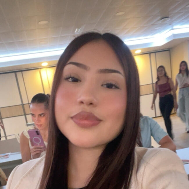 Niñera en San Sebastián de los Reyes: Akemi