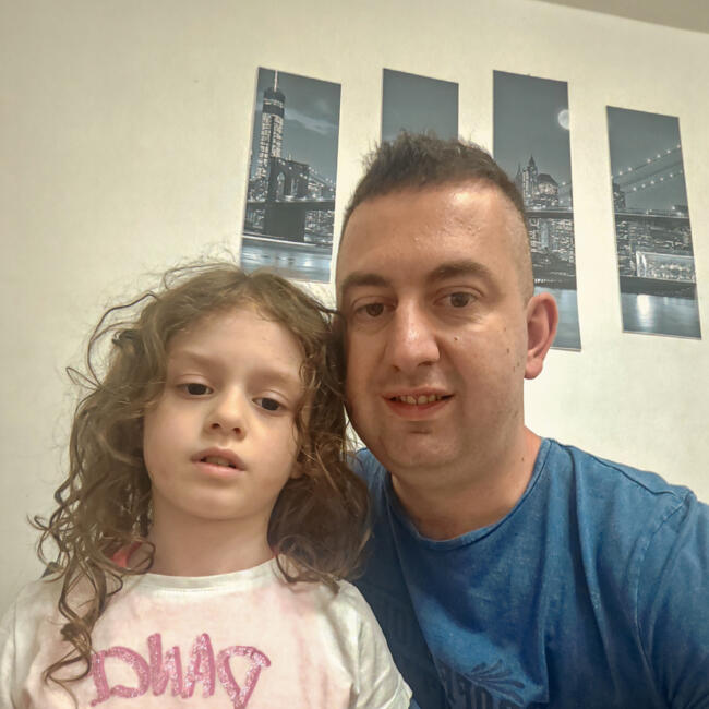 Posao bebisiterke u Niš: Aleksandar