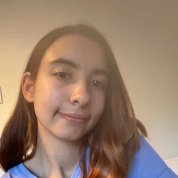 Babysitter in Tours: Hermine