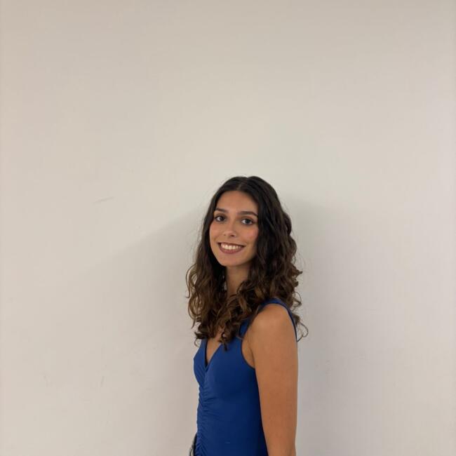 Babysitter em São Tiago de Custoias: Joana