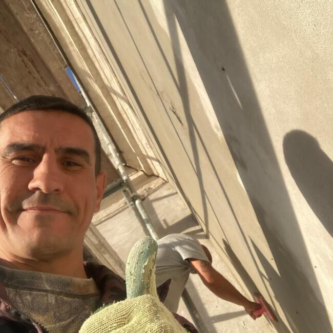 Babysitting job in Dunaújváros: Jozsef