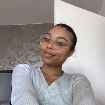 Baby-sitter in Colombes: Loukiane