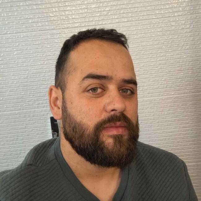 Babysitting job in Old Faliron: Τολης