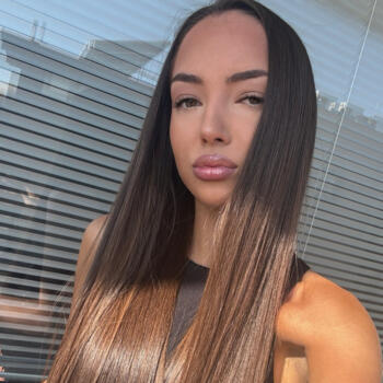 Детегледачка София: Аница