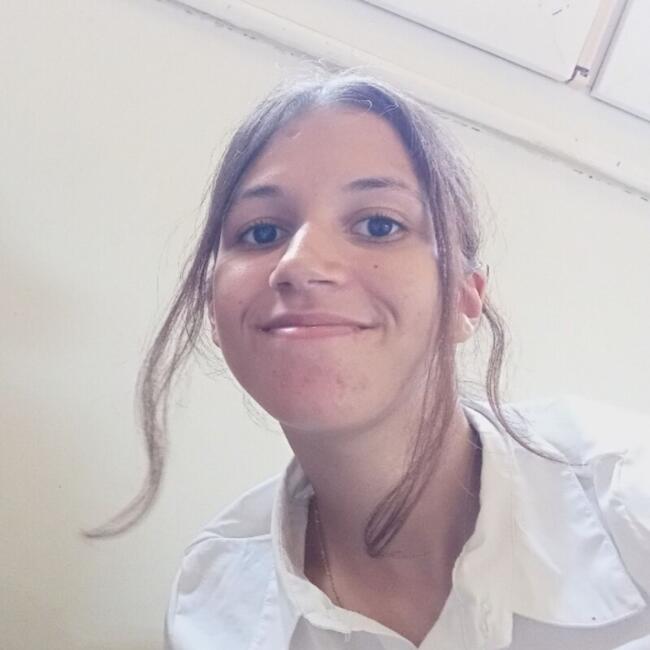 Babysitter in Induno Olona: Ranya