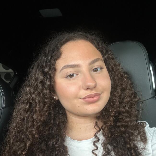 Babysitter in Thionville: Carla