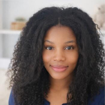 Babysitter Ivry-sur-Seine: Carine Ornella