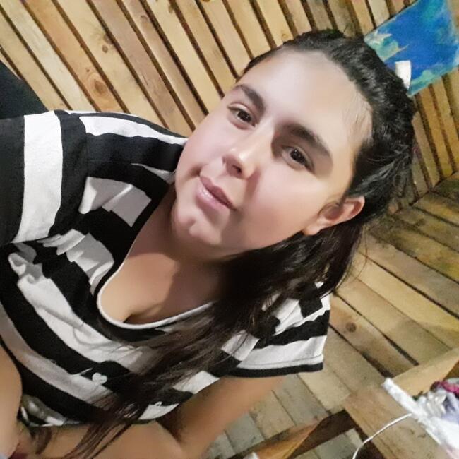 Babysitter in Parque del Plata: Loana