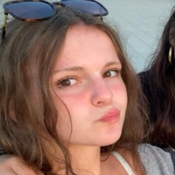 Babysitter in Gent: Ella