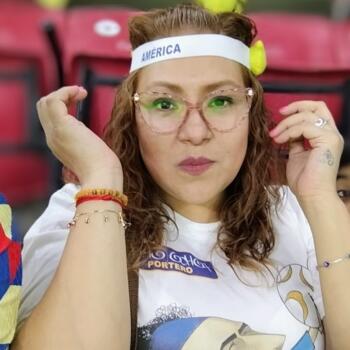 Babysitter Mexico City: Kari