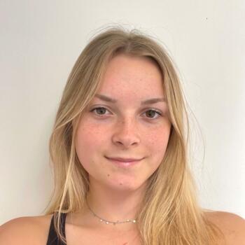 Babysitter in Amiens: Zoé