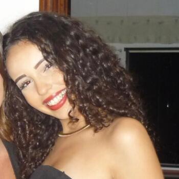 Niñera en Gijón: Alba