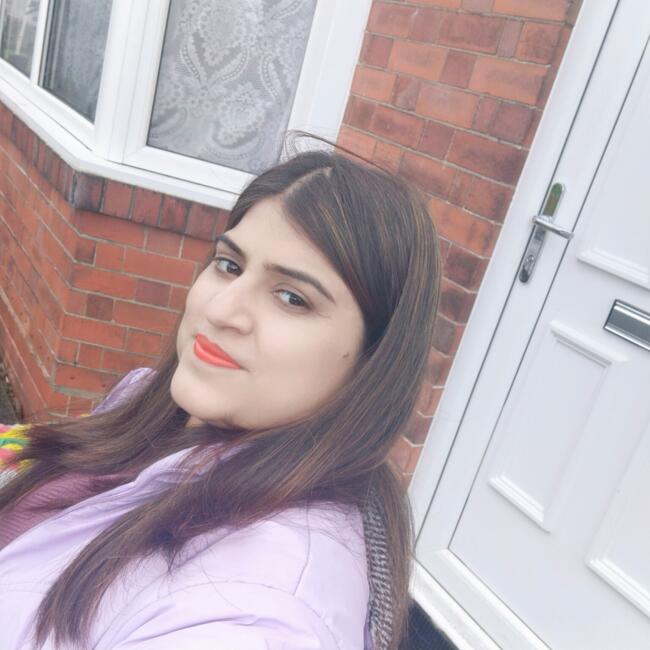 Babysitter in Sandwell: Divya