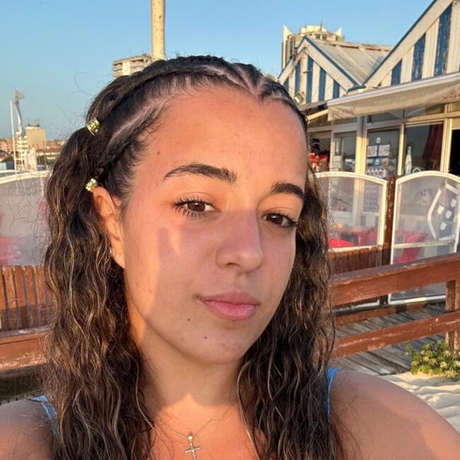 Babysitter in Garnich: Madalena