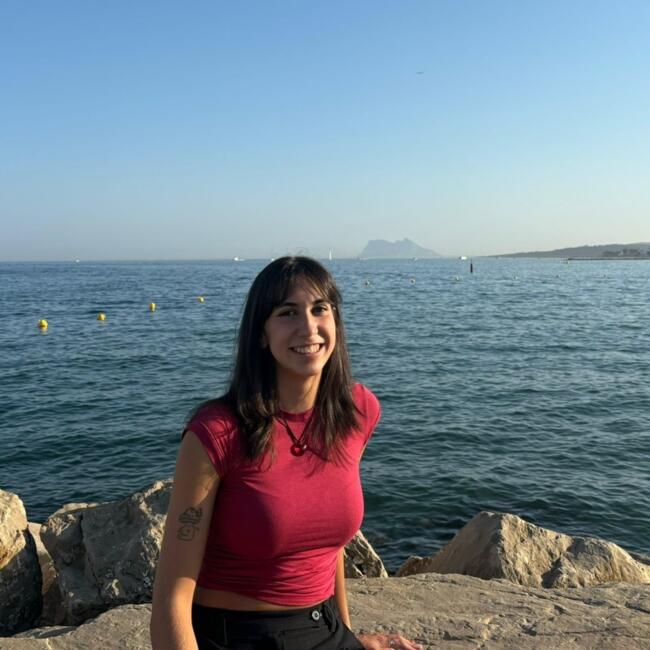 Babysitter in Estepona: Estela