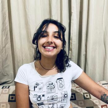 Babá em Matinhos: Karolina