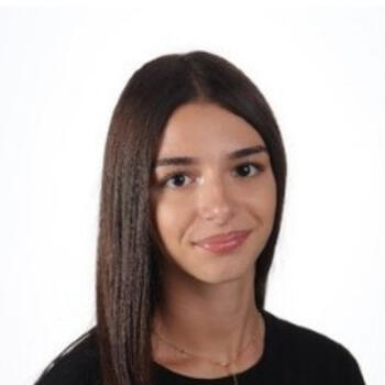 Baby-sitter Nevers: Julie