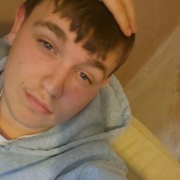 Babysitter Rotherham: Jack