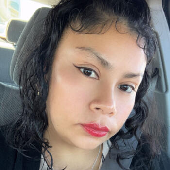 Babysitter in Oakland: Glendy
