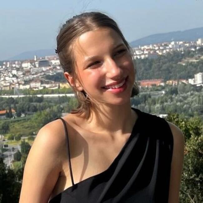 Babysitter em Lisboa: Joana
