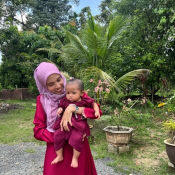 Babysitting job in Sungai Petani: babysitting job Nur