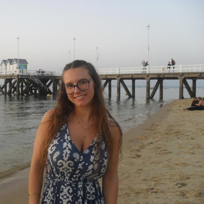 Babysitter in Mios: Chloé