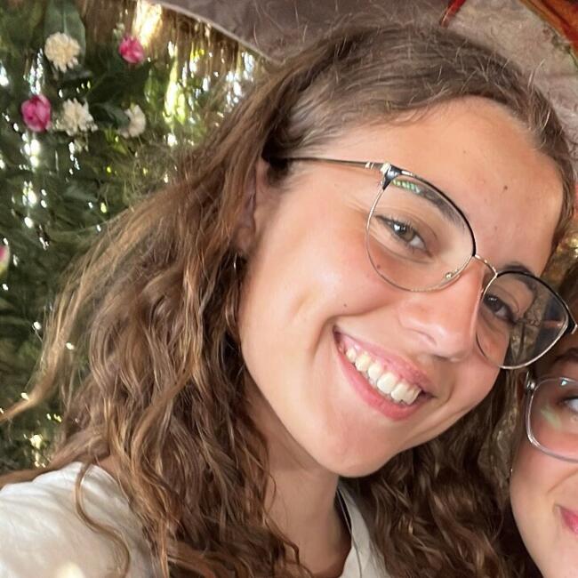 Canguro en Badalona: Mónica