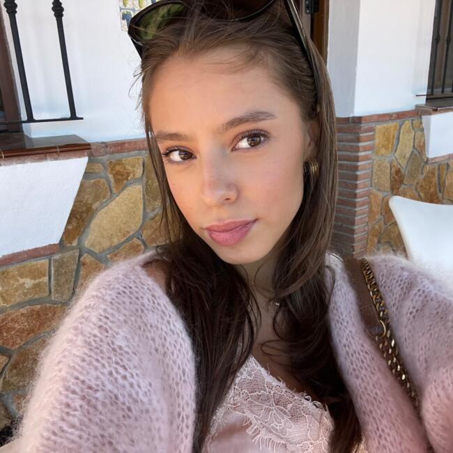 Barnvakt i Åbo: Helmi