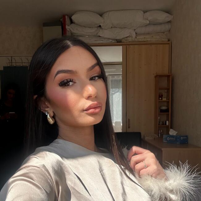 Babysitter in Grenoble: Sirine