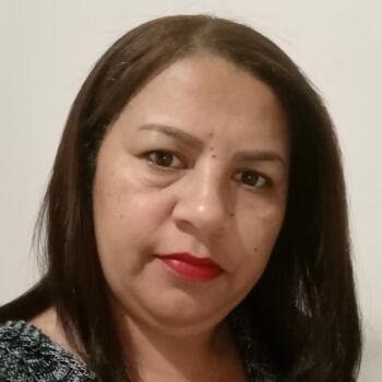 Babá em Pindamonhangaba: Zilda