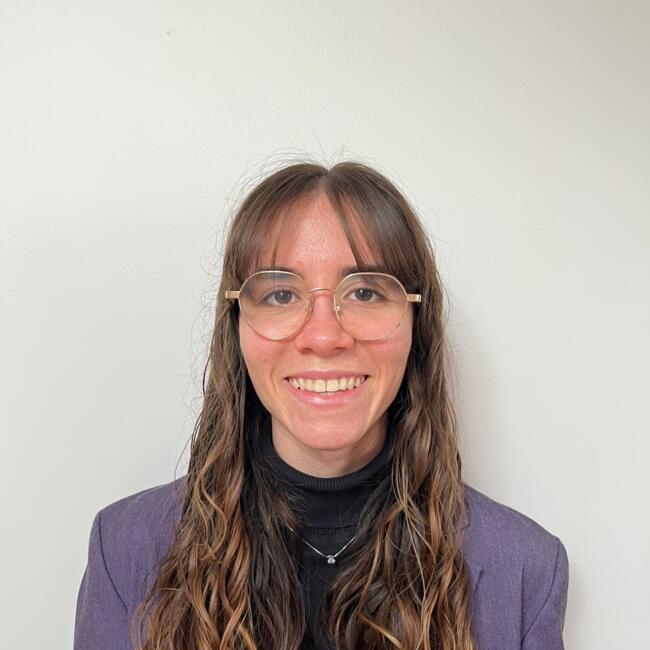 Babysitter in Mérignac: Nina-Lou