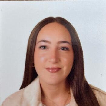 Canguro en Alcalá de Henares: Adriana