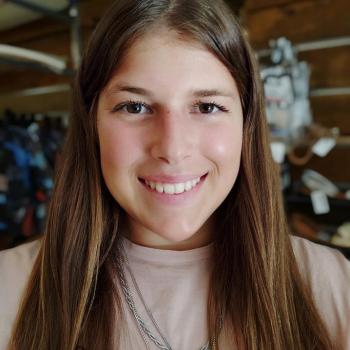 Babysitter Mafra: Cláudia