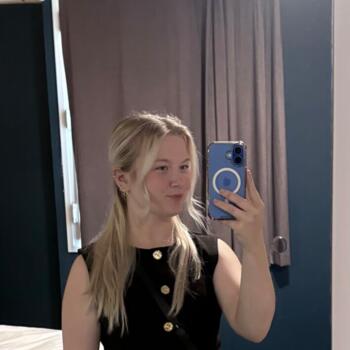 Babysitter in Northampton: Faith