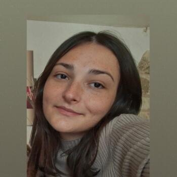 Baby-sitter Saint-Amand-les-Eaux: Andrea