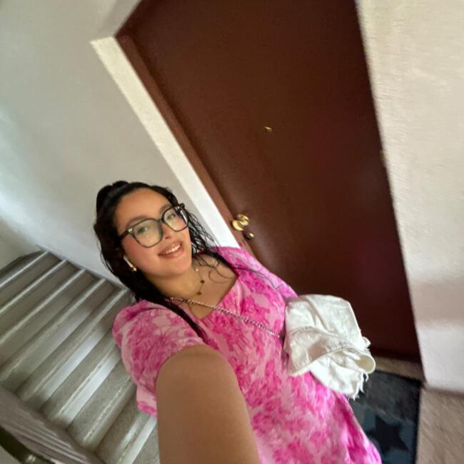 Babysitter in Chatou: Imen