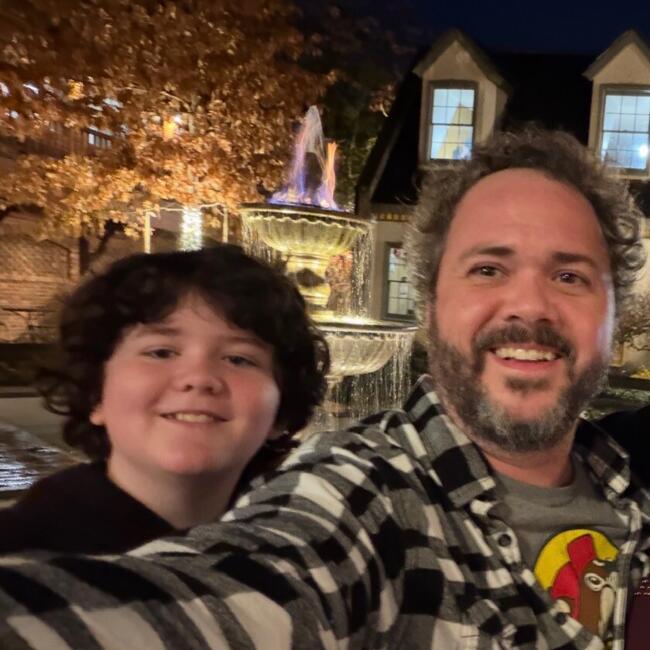 Babysitting job in Inwood (West Virginia): Bo