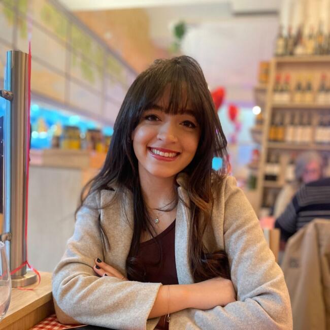 Babysitter in Alcochete: Rafaela