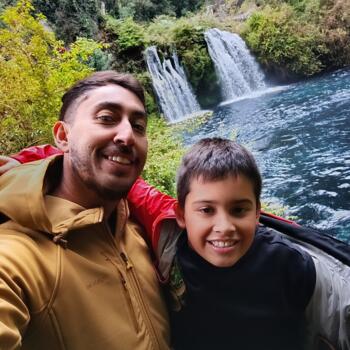 Trabajo para niñera en Temuco: trabajo de niñera Cristian