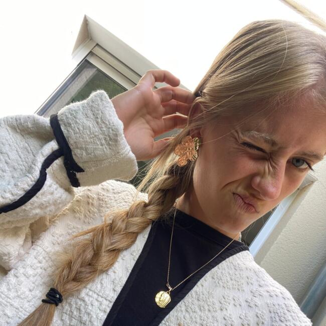 Babysitter in Bruges: Valentine