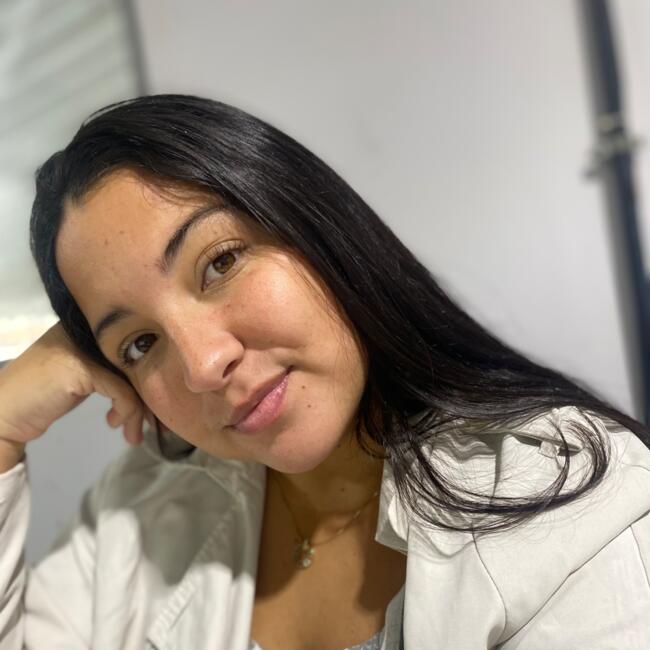 Babá em São Gonçalo (São Gonçalo): Brenna