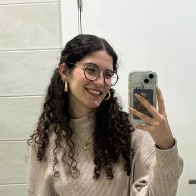 Babysitter em Bunheiro: Soraia